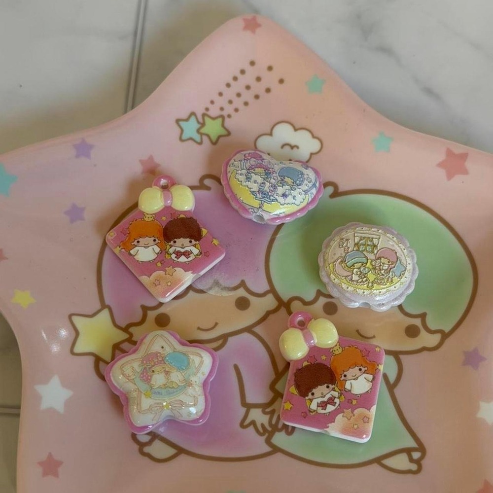 Sanrio Little Twin Stars 5-Piece Coordinated Focal Bead Set new - Picture 3 of 8